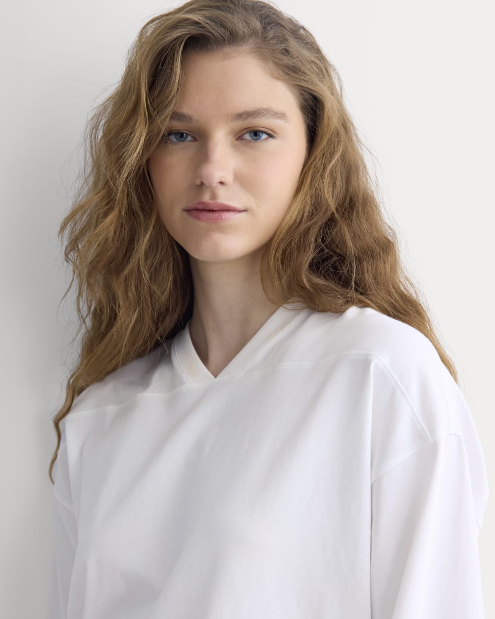 Retro V-Neck Jersey | White - Image 4