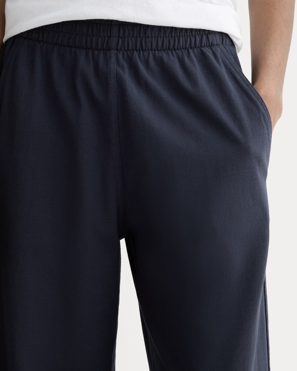 The Off-Duty Barrel Pant | Navy - Image 4