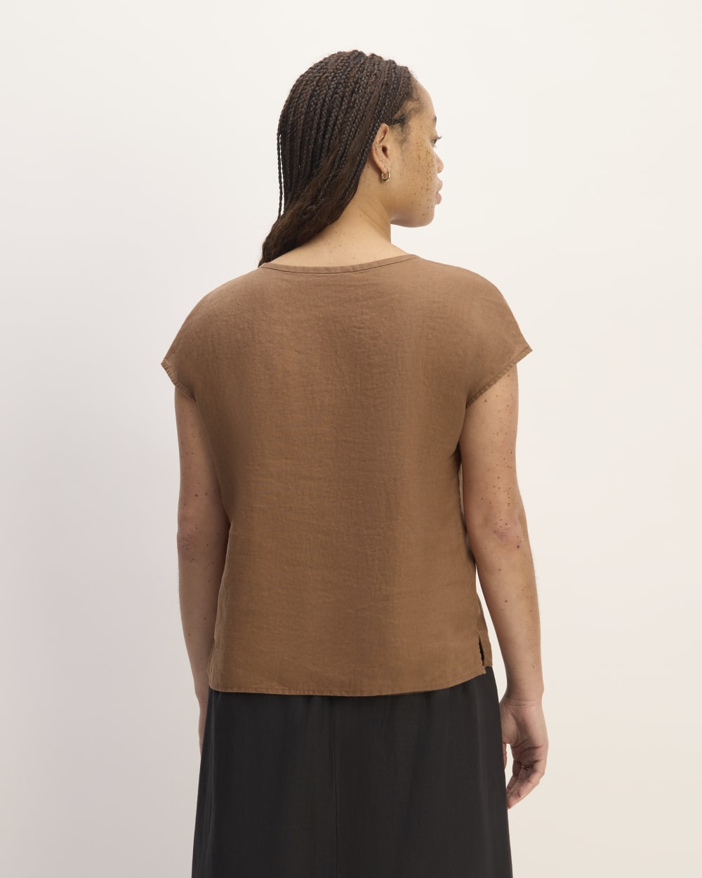 The Muscle Top in Linen | Carob Brown - Image 6