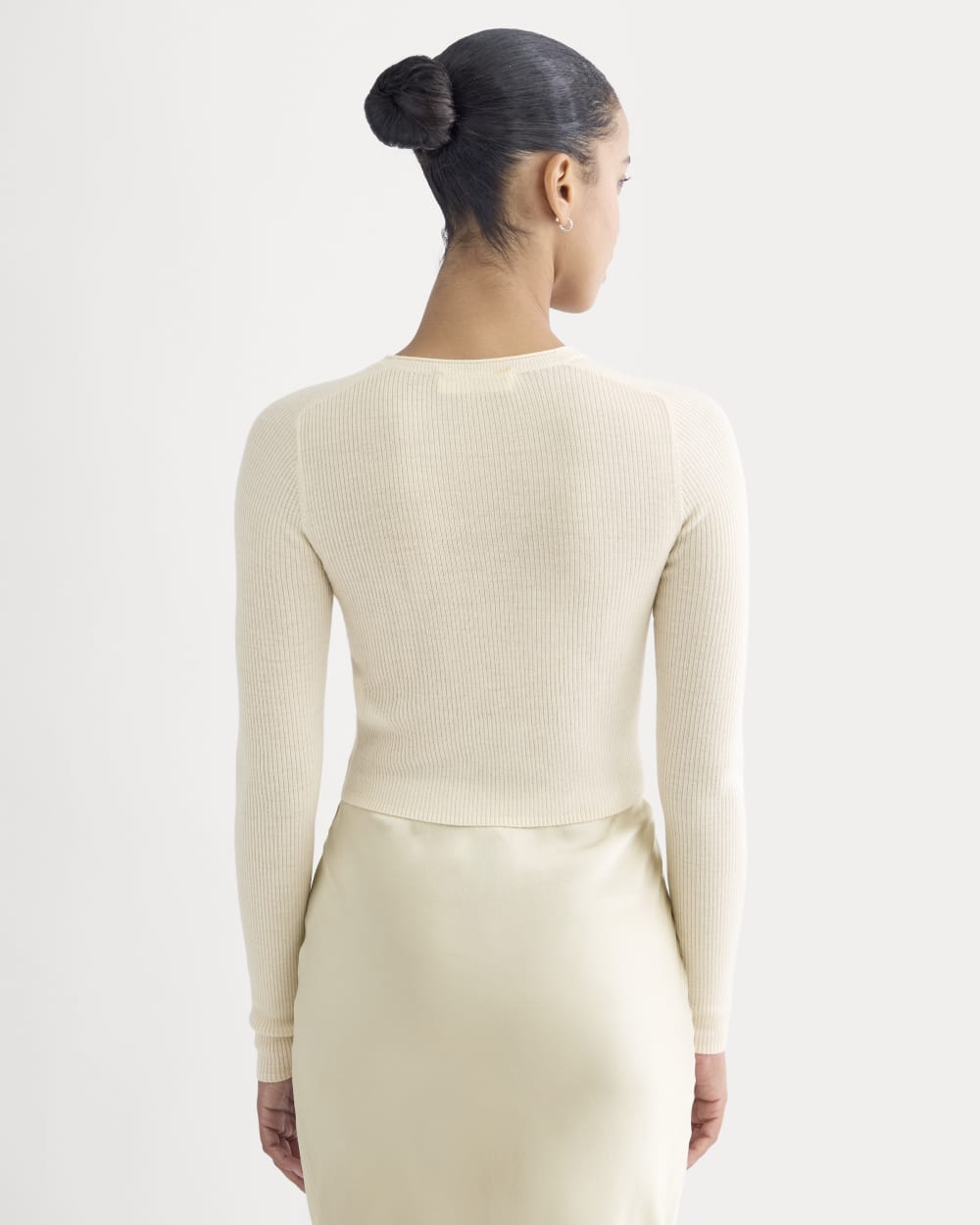 The Cropped Crew Top in Ultrafine Merino | Parchment - Image 5