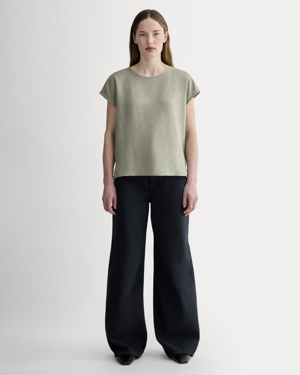 The Muscle Top in Linen | Sage Green - Image 3