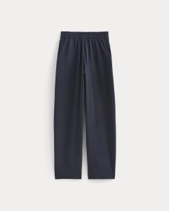 Alternative view of The Off-Duty Barrel Pant | Navy