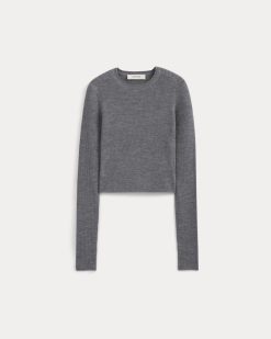 Alternative view of The Cropped Crew Top in Ultrafine Merino | Heather Mid Grey