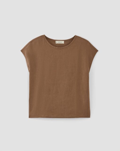 Alternative view of The Muscle Top in Linen | Carob Brown