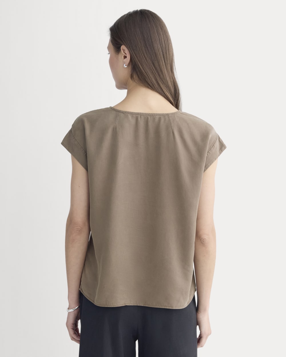The Muscle Top in Butterlite | Deep Taupe - Image 5