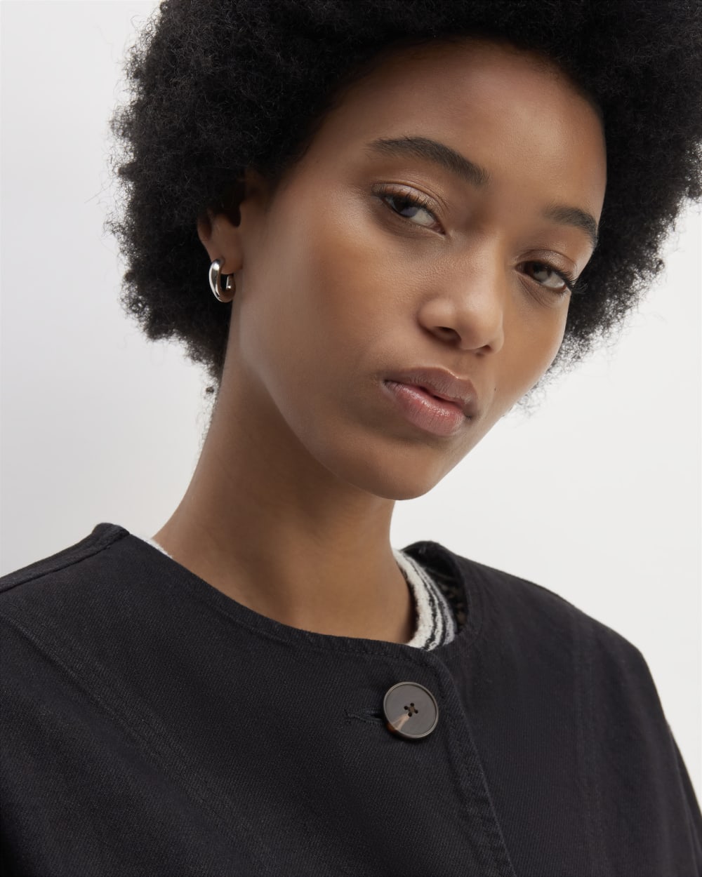 The Denim Barrel Jacket | Black - Image 4