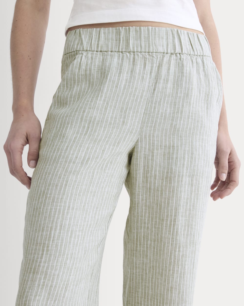 The Linen Easy Pant | Oil Green / White - Image 4
