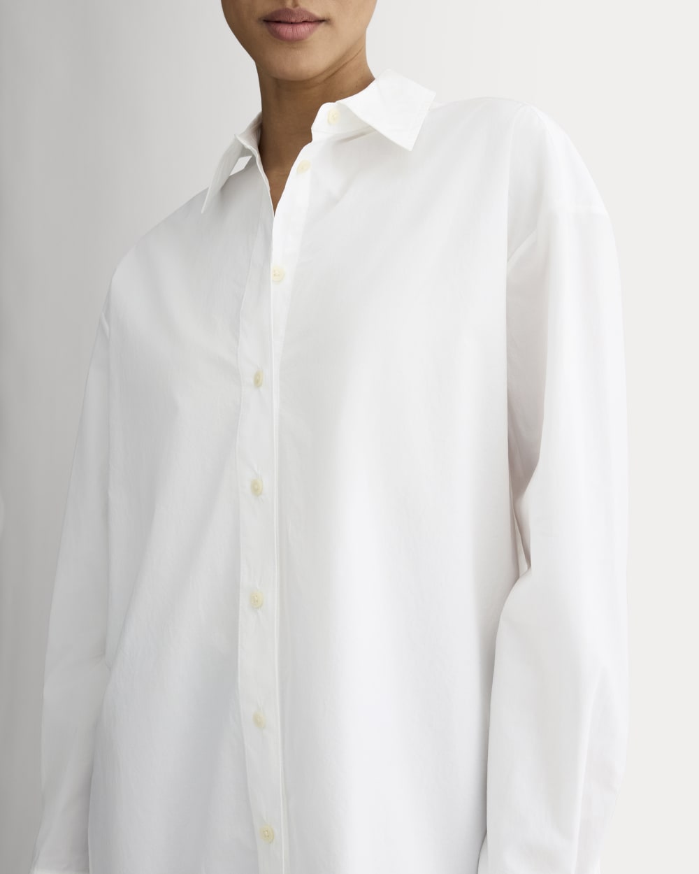 The Boyfriend Shirt in Ultrasoft Cotton | White - Image 4