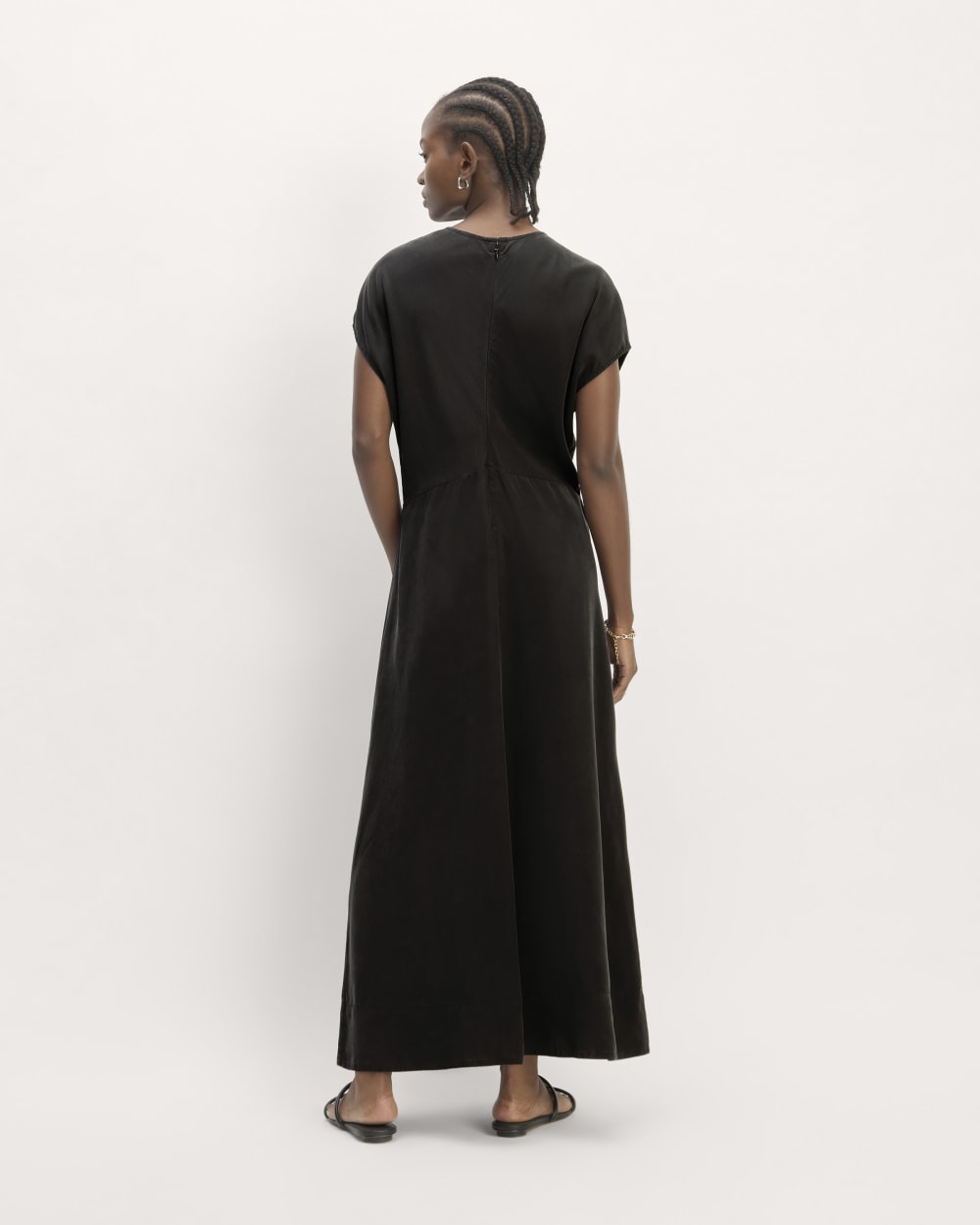 The TENCEL™ Short-Sleeve Midi Dress | Black - Image 6