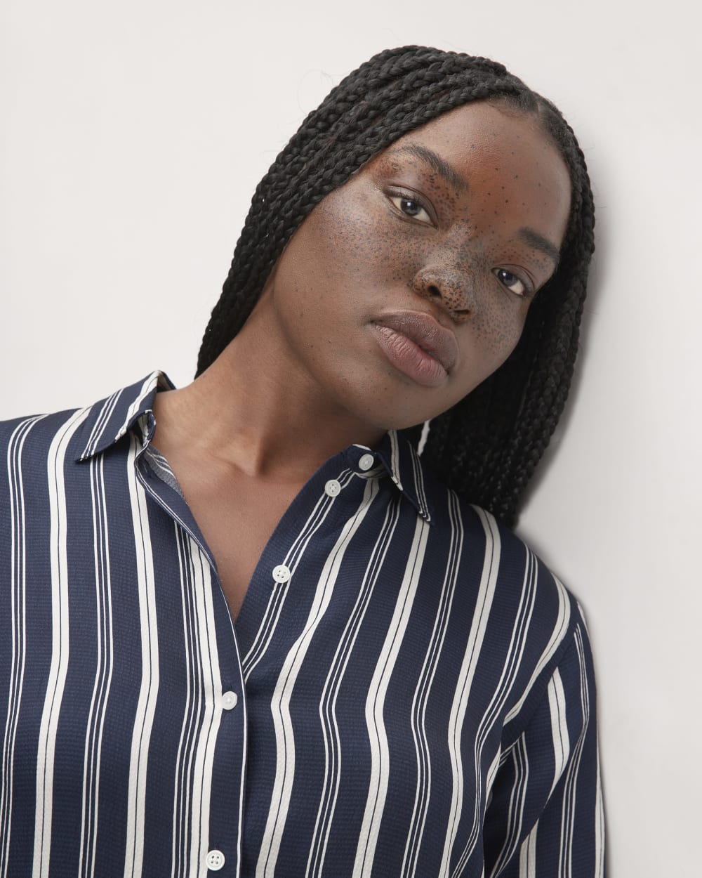 The Satin Relaxed Shirt | Navy / Bone - Image 4