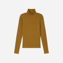 Alternative view of The Luxe Micro-Rib Turtleneck | Tapenade