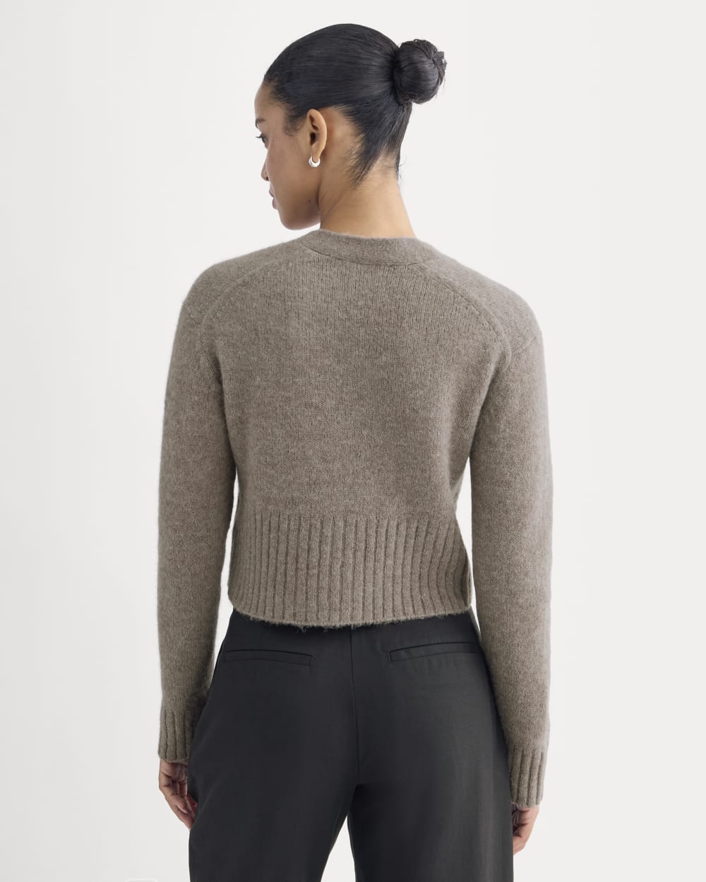 High V Cropped Cardigan in Alpaca | Taupe Melange - Image 7