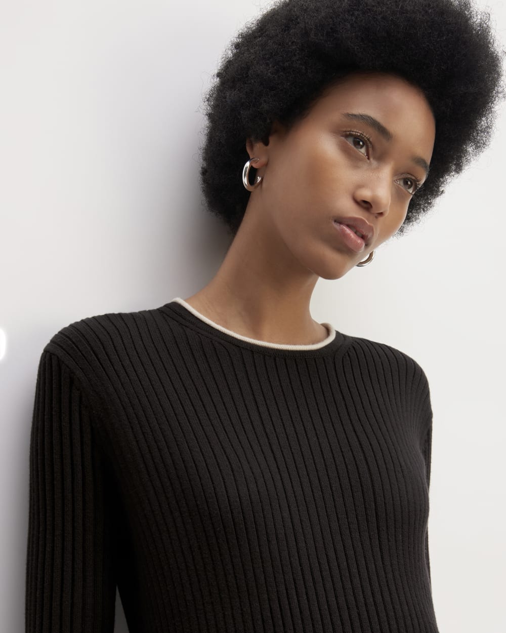 The Cotton Wide Rib Midi Dress | Black - Image 4