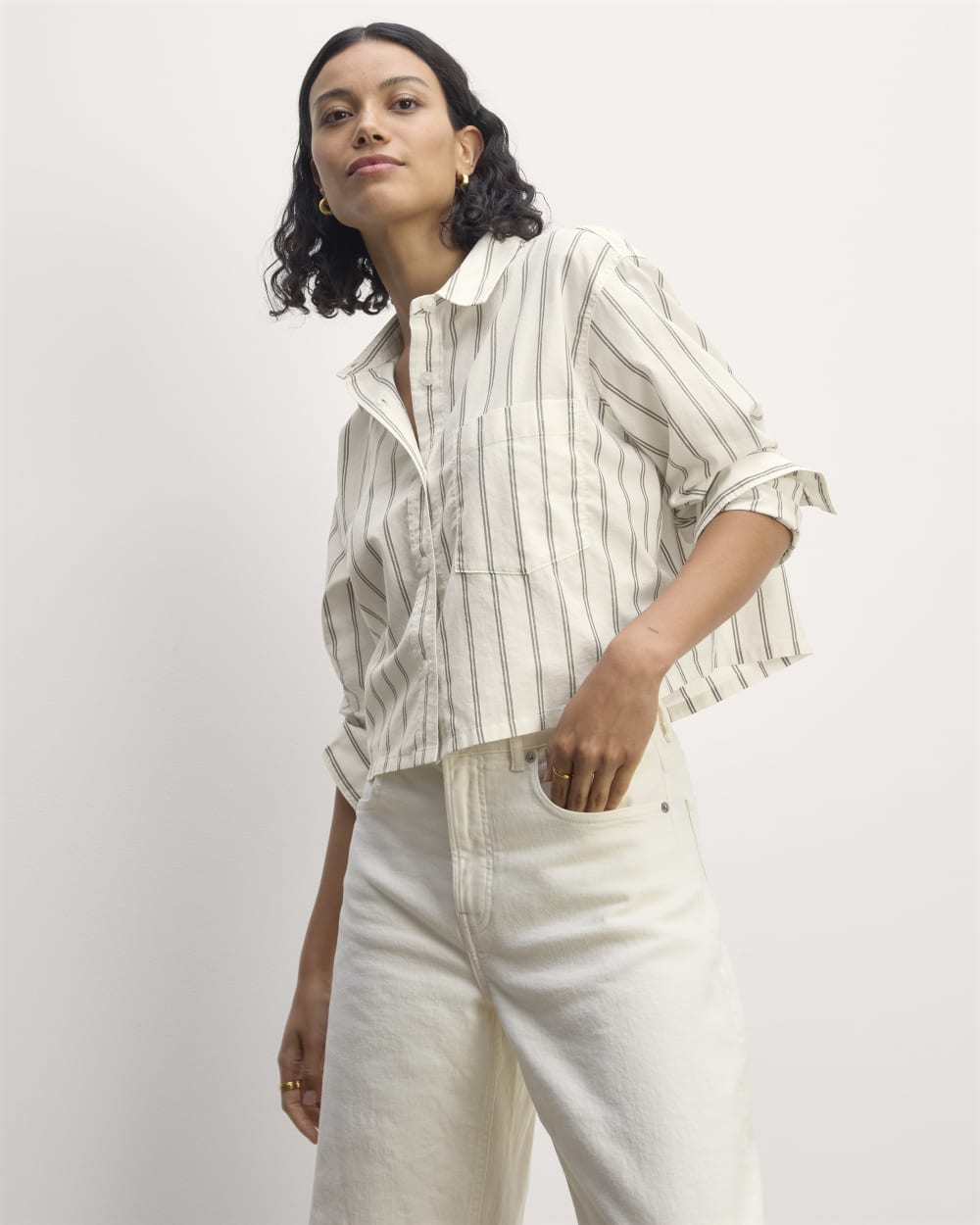 The Way-Short Shirt in Silky Cotton | Bone / Black