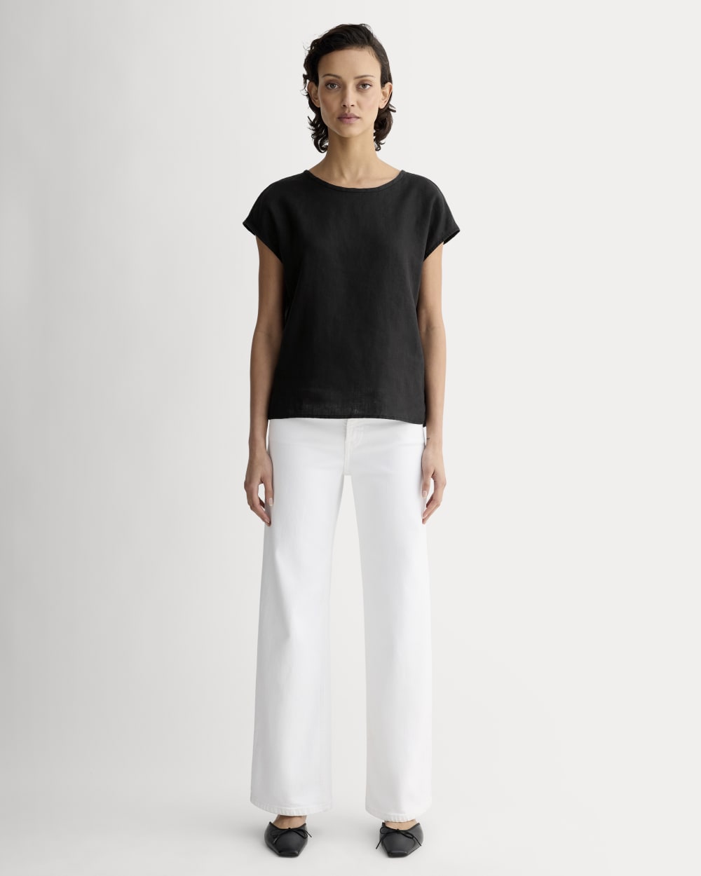 The Muscle Top in Linen | Black - Image 3