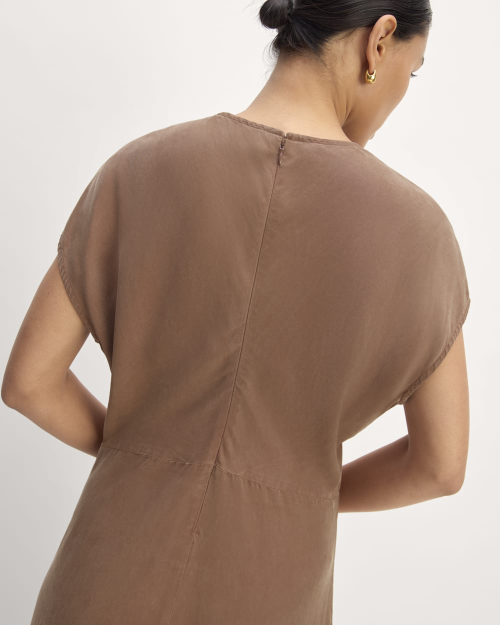 The TENCEL™ Short-Sleeve Midi Dress | Carob Brown - Image 5