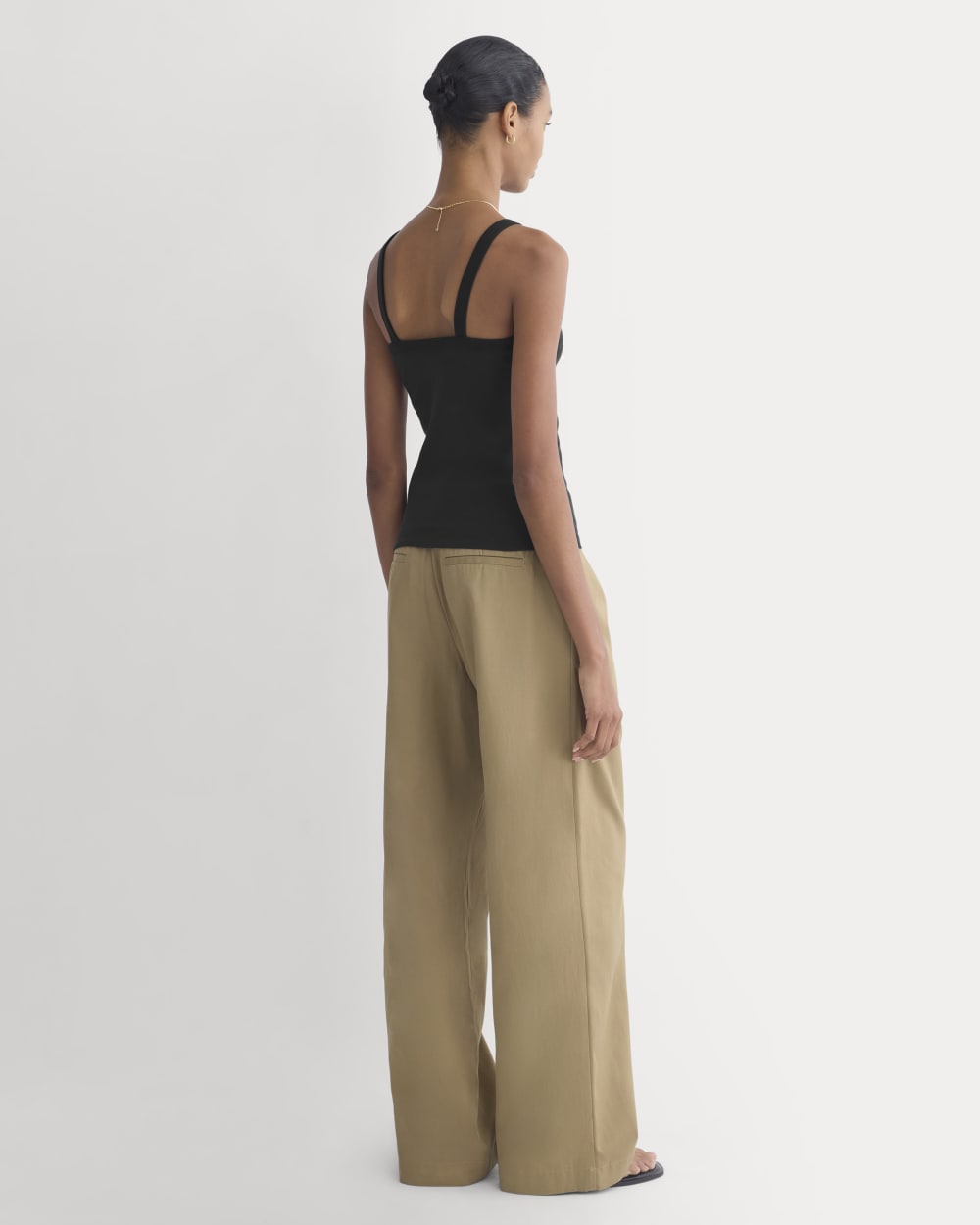 Soft Stretch U-Neck Tank | Black - Image 5