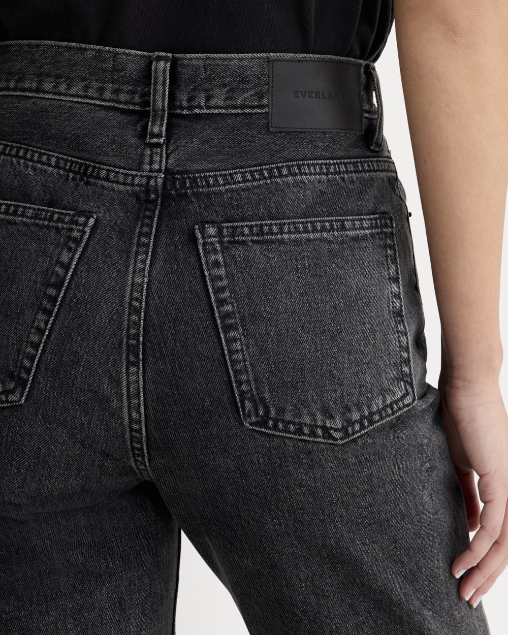 The '90s Cheeky® Jean | Washed Black | 26.5 Inseam - Image 4