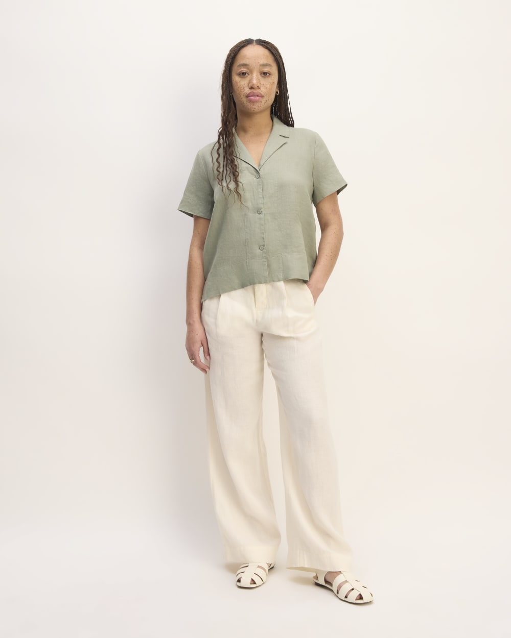 The Notch Shirt in Linen | Sage Green - Image 3