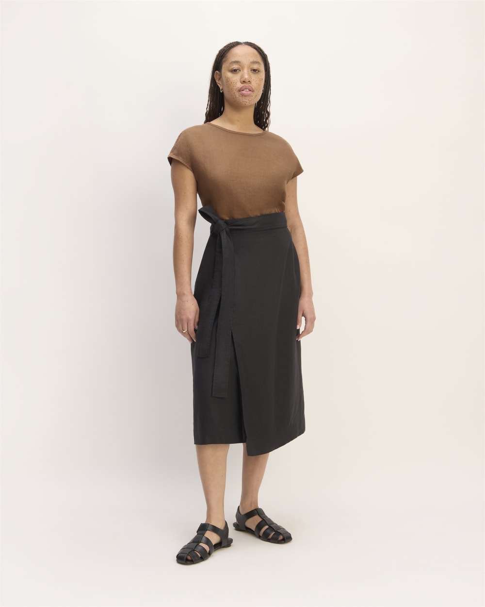 The Muscle Top in Linen | Carob Brown - Image 3