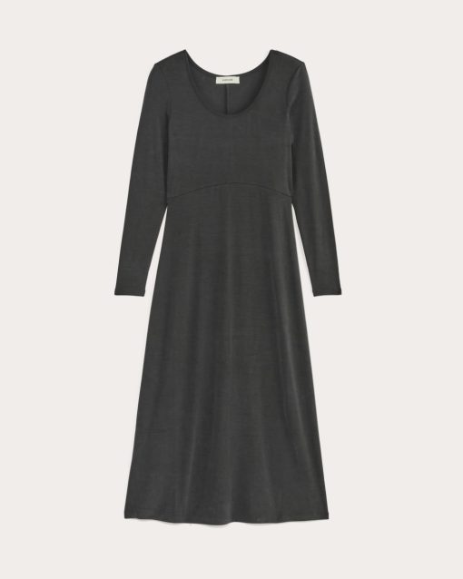 Alternative view of The Maddie Dress in Butterknit | Black