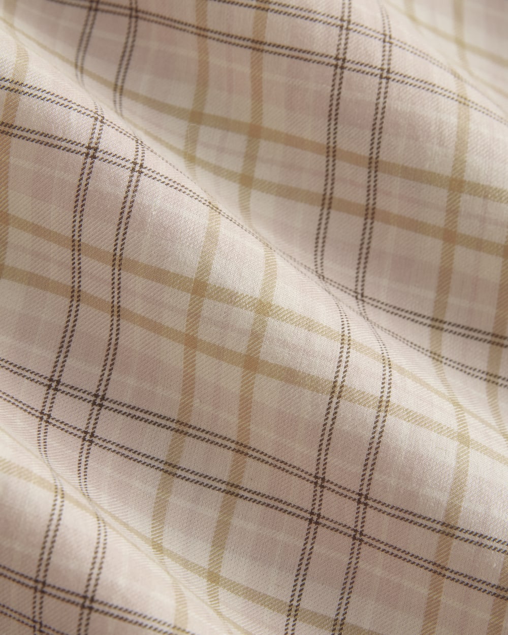 Everyday Shirt in Silky Cotton | Plaid - Image 6