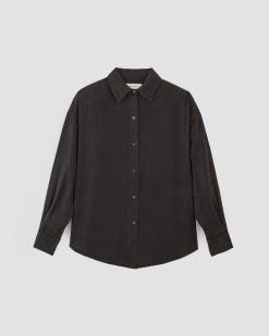 Alternative view of The Oversized Shirt in Butterlite | Black
