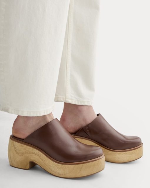 Alternative view of The Wooden Puffa Clog | Rum