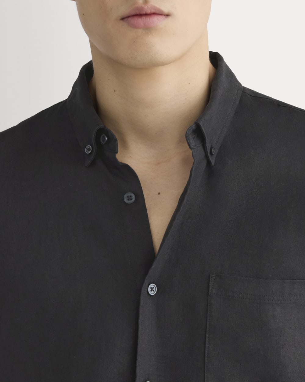 The Classic Shirt in Linen | Mayfly - Image 4
