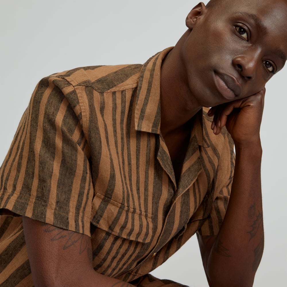 The Resort Shirt in Linen | Toasted Coconut / Black - Image 4
