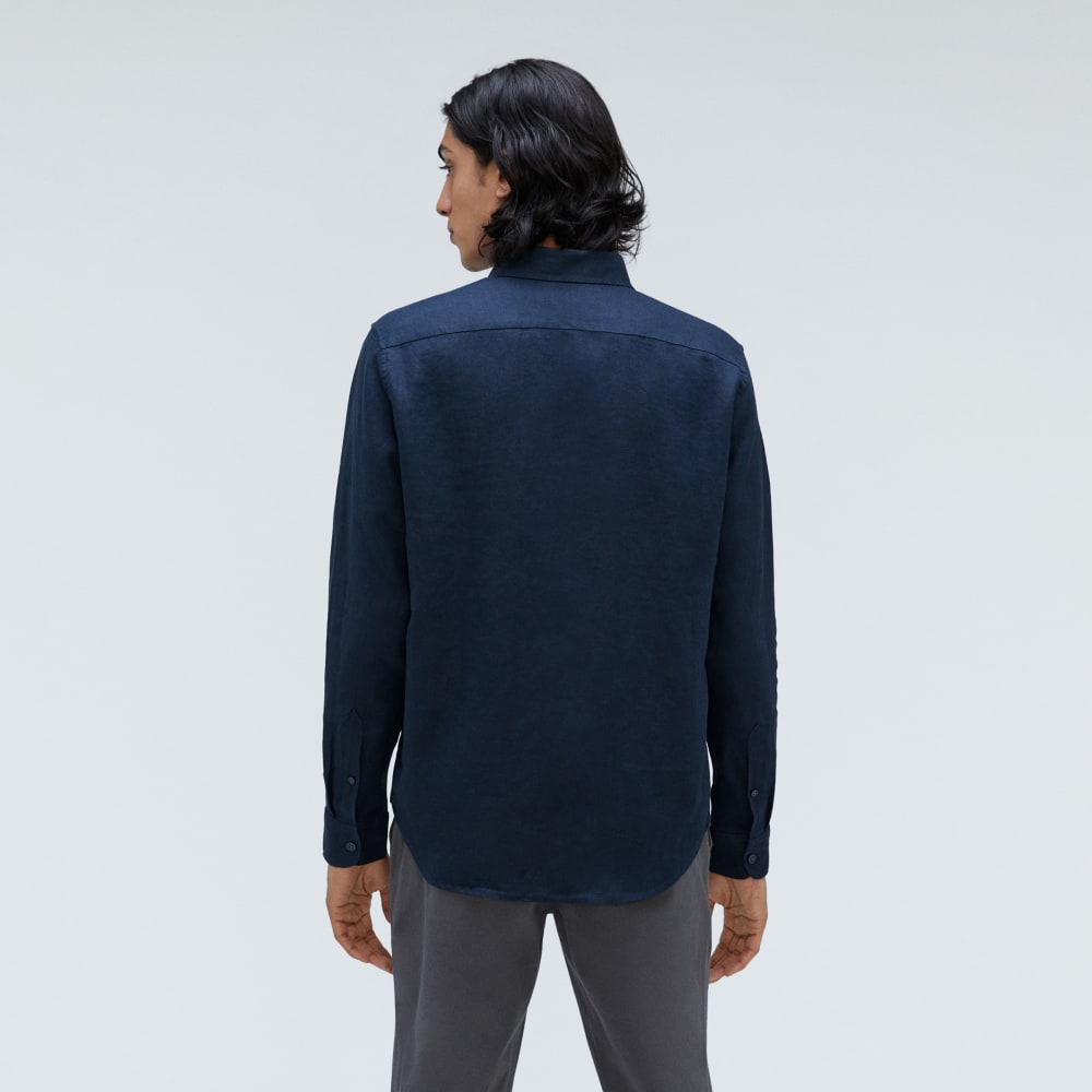 The Classic Shirt in Linen | Deep Navy - Image 3