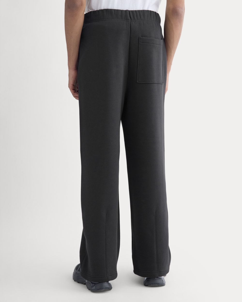 Luxe Fleece Pleated Sweatpant | Black - Image 5
